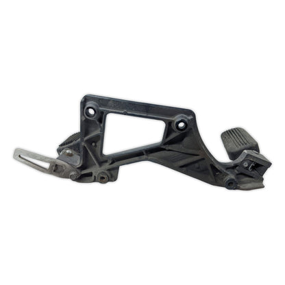 Footrest Pedal Pillion Left Suzuki GS550L GS550 L 83-86 43820-43500