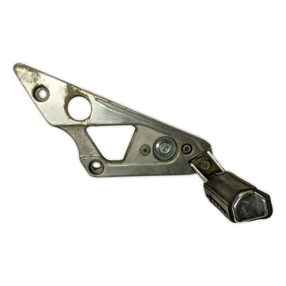 Footrest Footpeg Pedal Pillion Pass. Right Yamaha XJ750 Maxim 750 1984 84