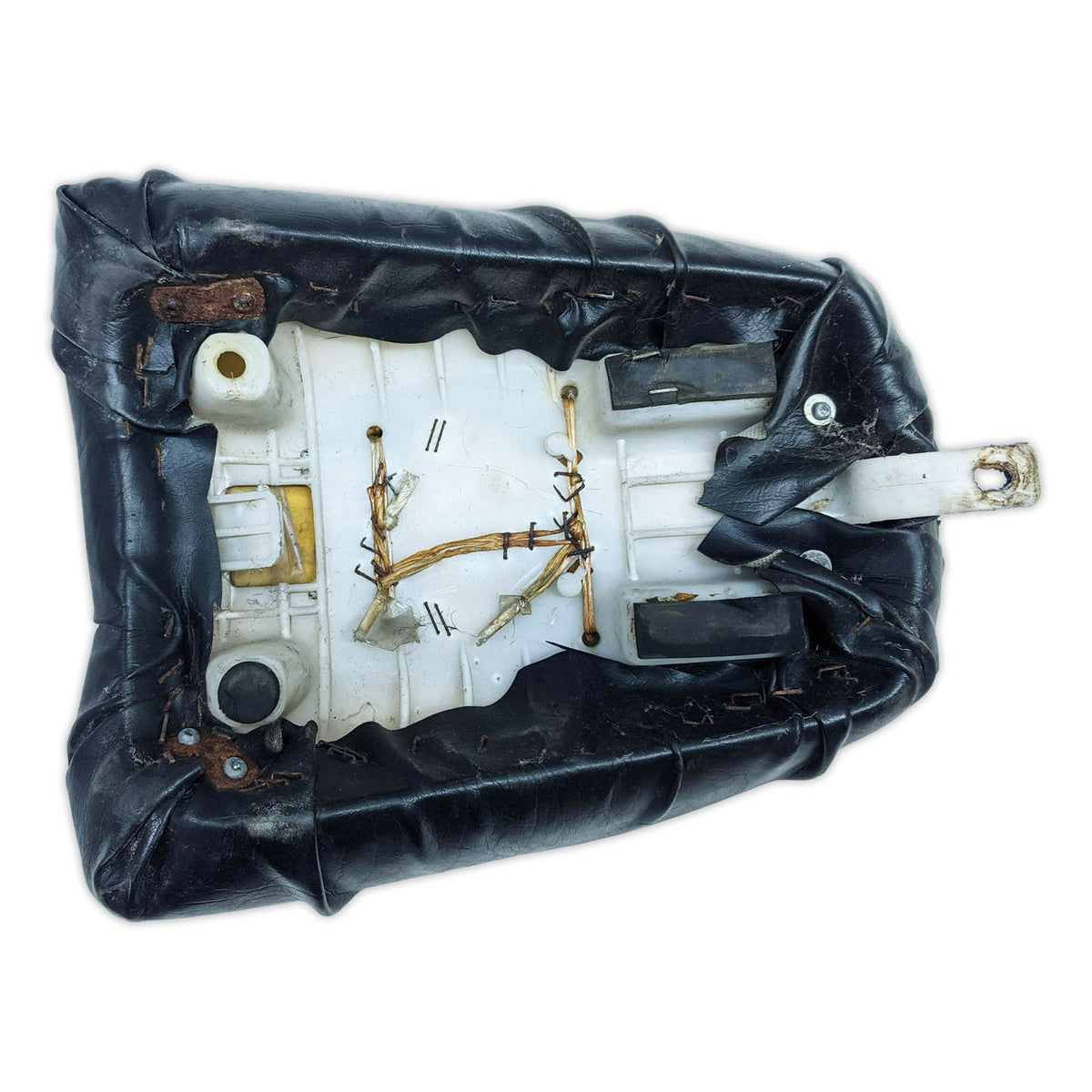 Seat Pass. OEM Suzuki VS1400 Intruder 1400 87-95 45300-38B00-9HZ