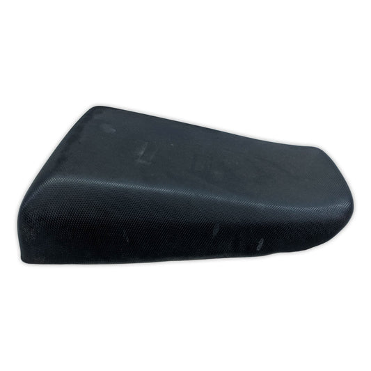 Seat Saddle Pass. OEM Suzuki SV650 03-07 2003-2007 45300-16G00