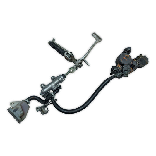 Brake Caliper Rear Footrest Right Master Cylinder Suzuki SV650 03-07