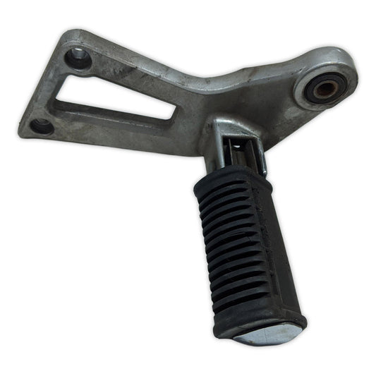 Footrest Pedal Pass. Left GSX1100F Katana 1100 88-93 43820-48B11