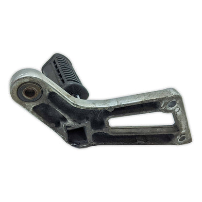 Footrest Pedal Pass. Left GSX1100F Katana 1100 88-93 43820-48B11