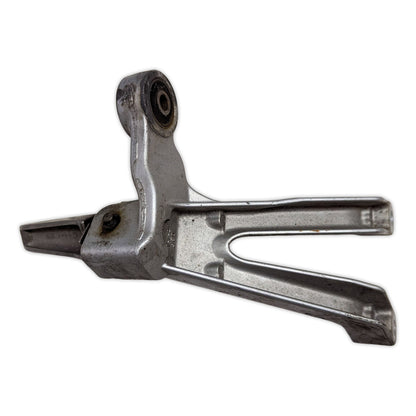 Footrest Pedal Pillion Pass. Left Suzuki TL1000S TL1000 S 97-01 43700-02F00