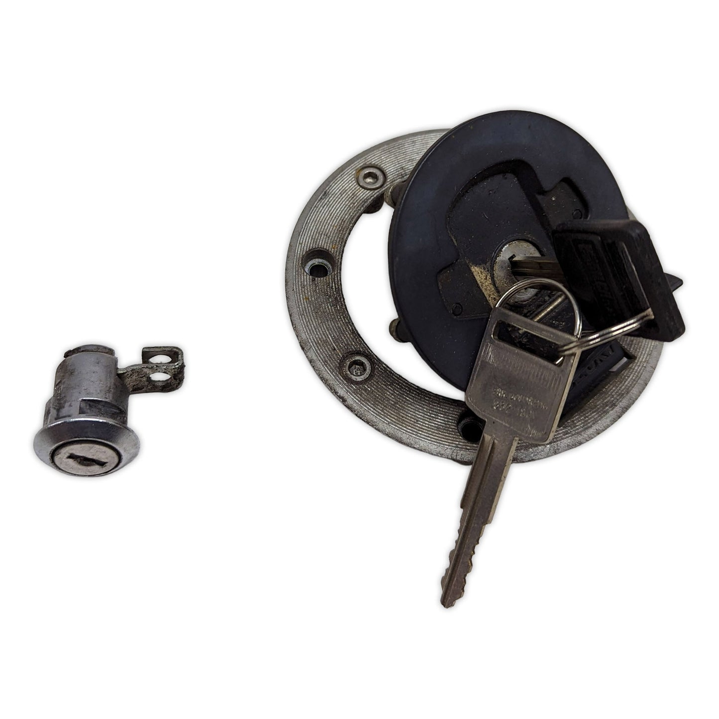Fuel Cap Suzuki GS500 GS 500 01-09 44201-33820