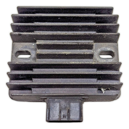 Regulator Rectifier Yamaha XVS1100 VStar V-Star 1100 2004 04 4XY-81960-00