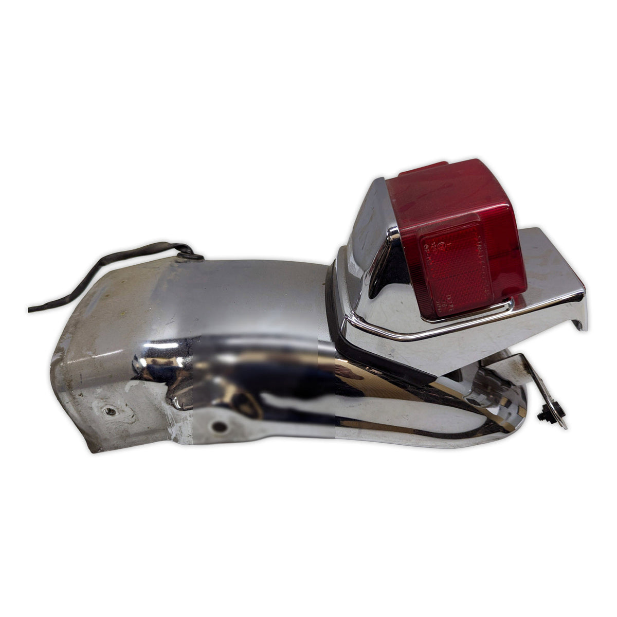 Rear Fender Taillight Yamaha XJ650 Maxim 650 1982 82 4X7-21610-01