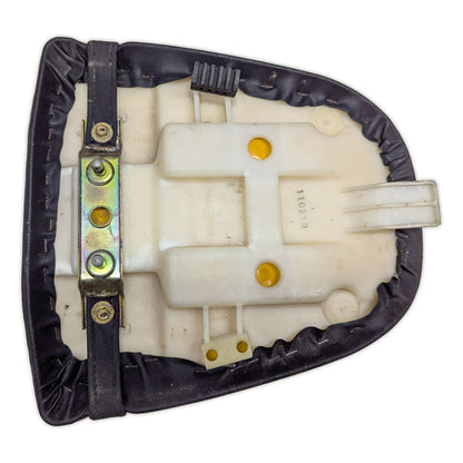 Seat Saddle Pass. OEM Suzuki GSX-R GSXR 600 97-00 45300-33E20