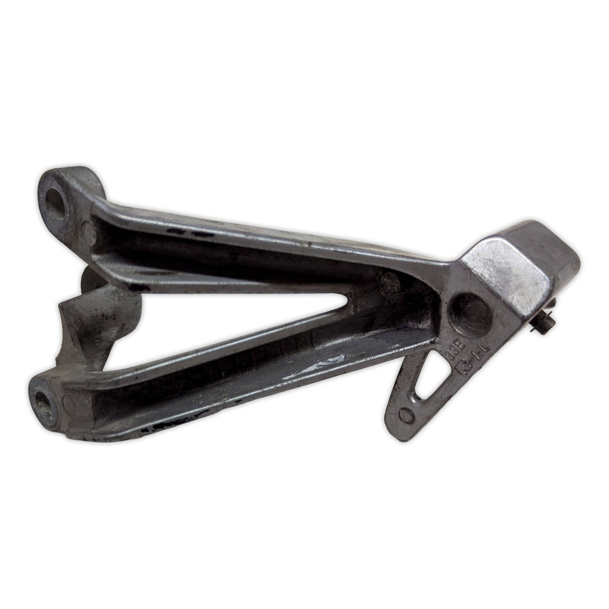 Footrest Pedal Pillion Pass. Left Suzuki GSXR GSX-R 600 97-00 43700-33E00