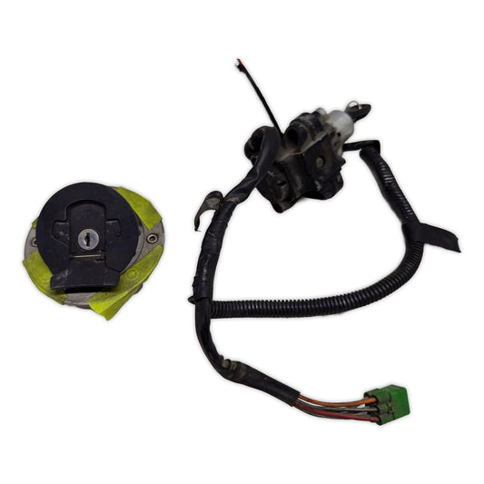Ignition Switch Fuel Cap Suzuki GSX-R GSXR 600 97-00
