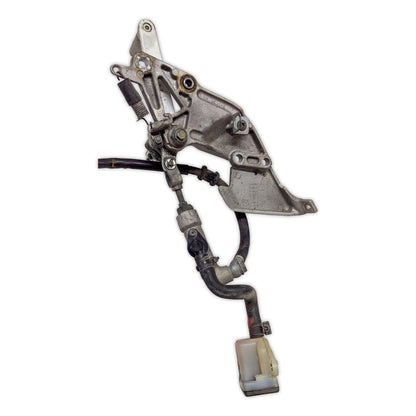 Brake Caliper Master Cylinder Rear Suzuki RF600 RF 600