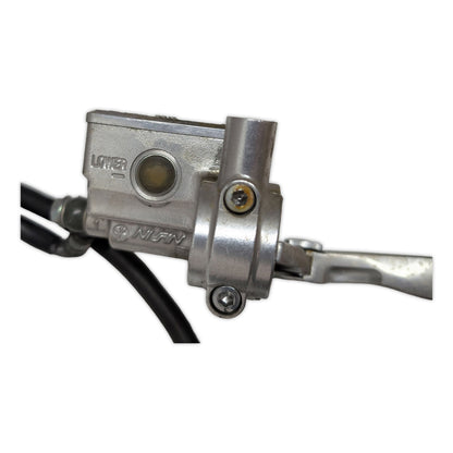 Brake Caliper Front Master Cylinder Kawasaki VN1500 Mean Streak 02-03