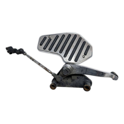 Footrest Footpeg Pedal Holder Right - 34003-1414 - Kawasaki VN800 Vulcan 800 Classic Custom 95-06