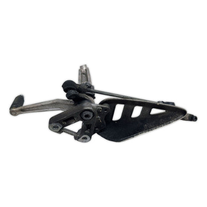 Footrest Footpeg Pedal Holder Shifter Left - 43700-33E00 - Suzuki GSX-R750 SRAD 96-99 GSX-R00 97-00