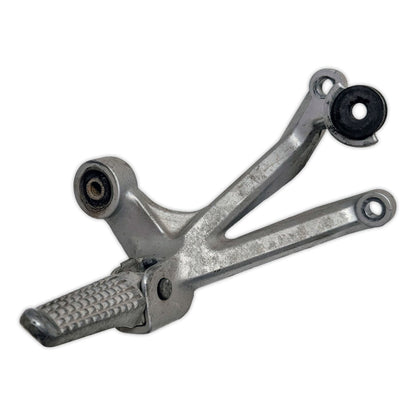 Footrest Footpeg Pedal Holder Passenger Right - 43600-33E00 - Suzuki GSX-R750 SRAD 96-99 GSX-R00 97-00
