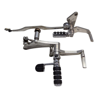 Footrest Footpeg Pedal Holder Shifter Brake - Suzuki VZ800 Marauder 97-04