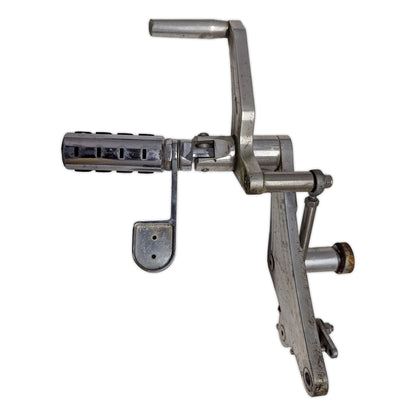 Footrest Footpeg Pedal Holder Shifter Brake - Suzuki VZ800 Marauder 97-04